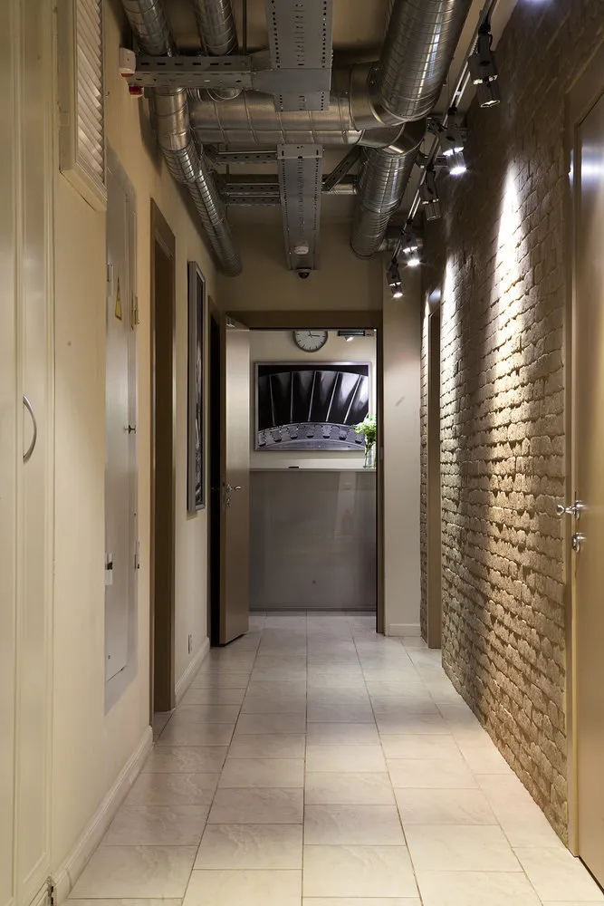 Фотография: Прихожая в стиле Лофт, Декор интерьера – фото на нашем сайте