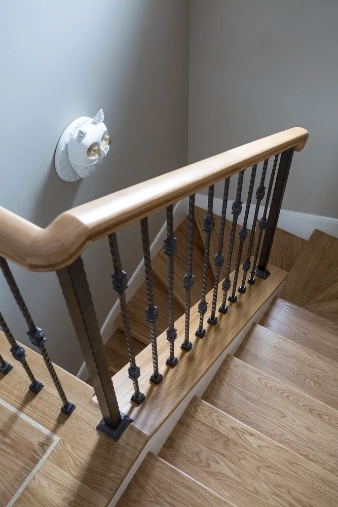 设计：伊琳娜·特拉夫金娜，纳塔利娅·塔拉谢维奇