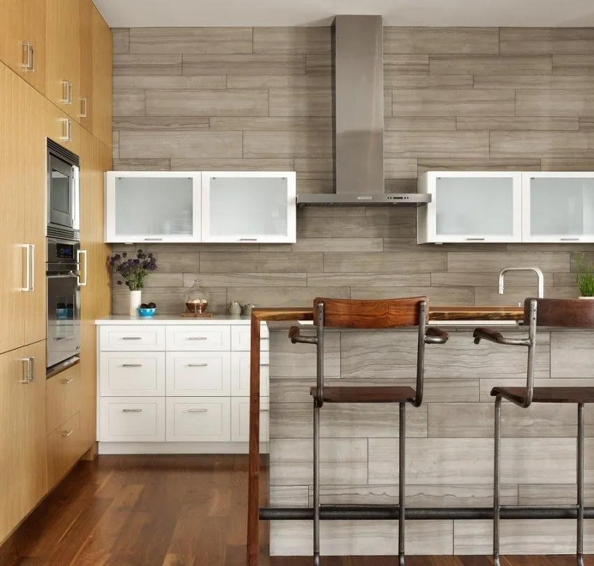 照片:现代风格厨房和餐厅,小贴士——我们网站上的照片