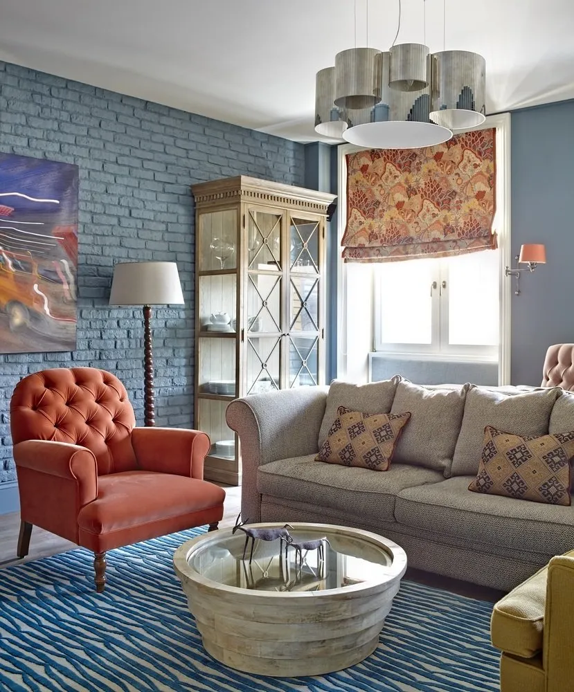 照片：装饰风格客厅，公寓，每周项目，莫斯科，砖房，4间或多间房，超过90平方米，纳塔莉亚·皮利彭科，叶卡捷琳娜·费多罗娃，住宅区‘莫扎伊斯科伊’ – 我们网站上的照片