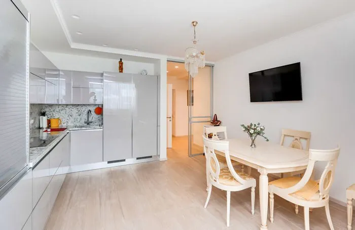 Photo : Cuisine et salle à manger en style Scandinave, Conseils, Rénovation pratique, encyclopédie_renovation_brut – photo sur notre site