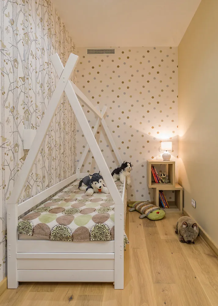 设计：Irina Uzhintseva