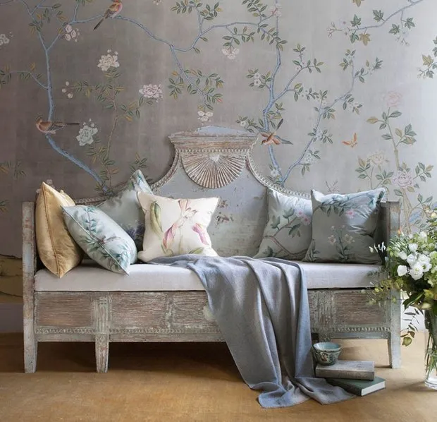 照片：普罗旺斯和乡村风格家具与灯光、室内装饰、壁纸 – 网站上的照片