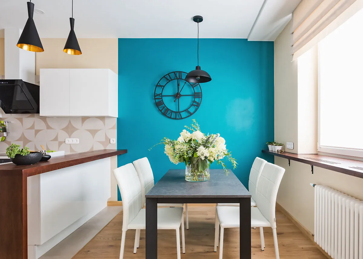 Фотография: Кухня и столовая в стиле Современный, Квартира, Проект недели, Москва, Монолитный дом, 3 комнаты, Более 90 метров, Ирина Ужинцева, ЖК «Дом в сосновой роще» – фото на нашем сайте