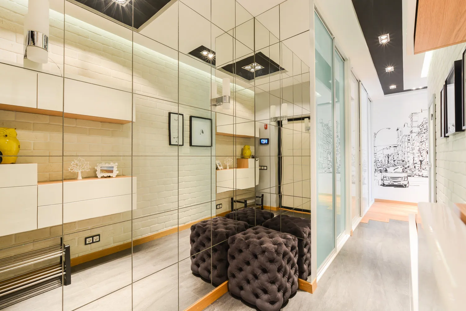 Photo : Entrée dans le style moderne, appartement, projet de la semaine, région de Moscou, Moscow, Malahevo, Svetlana Jurkova, 2 chambres, 60-90 mètres, Monolithe-Brique, Lyubertsy, FC « Malaheite » – photo sur notre site