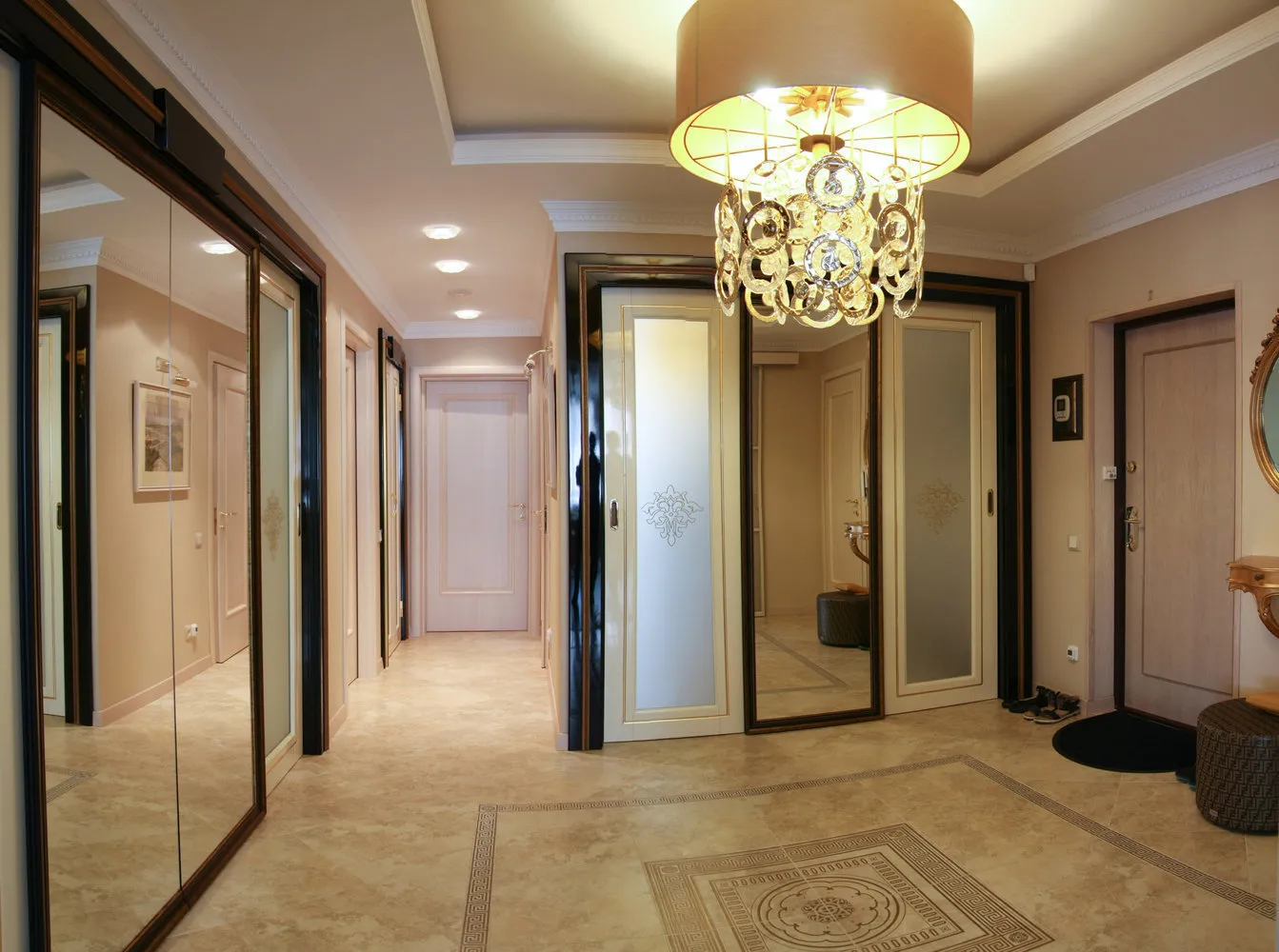 Photo : Entrée dans le style classique, conseils – photo sur notre site