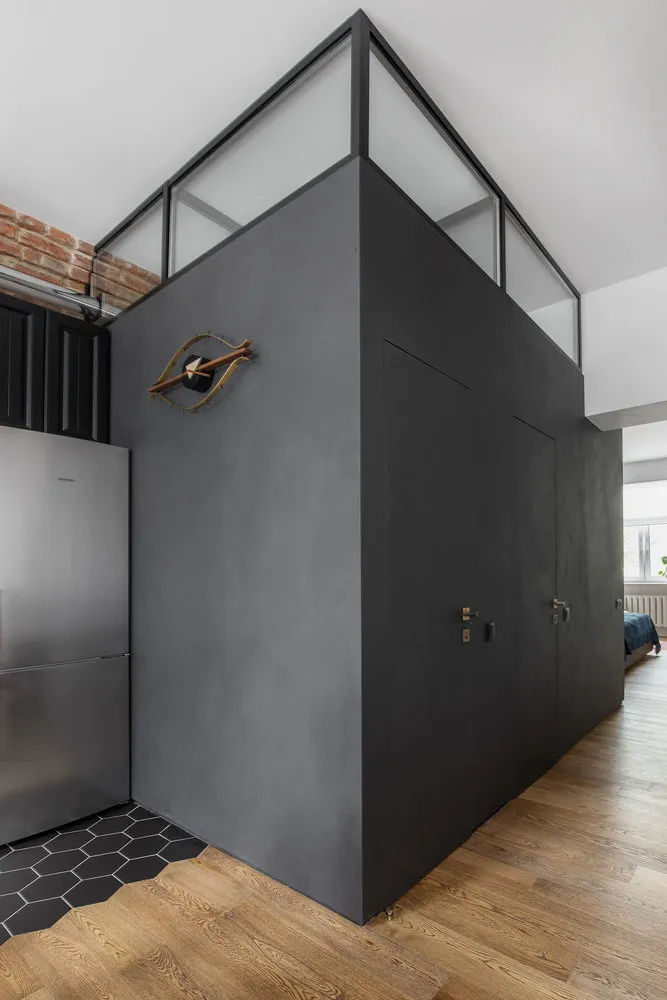 Photo: Hallway in Style Loft, Modern, Apartment, Weekly Project, Moscow, Maxim Tikhonov, m2project, Stalin House, 2 Rooms, 40-60 Square Meters – Photo on Our Site