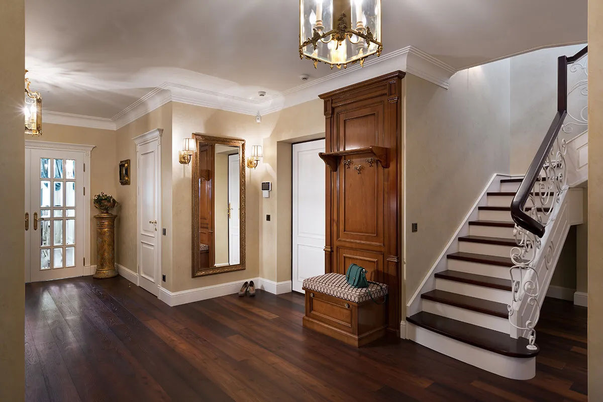 Photo: Hallway in Style Classical, Tips – Photo on Our Site