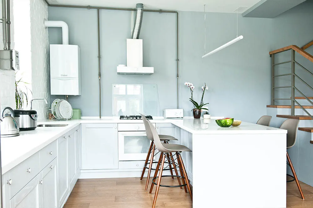 照片：现代风格厨房与餐厅，洛可可风格，每周项目，莫斯科地区，ART|CLUB，联排别墅，Yana Strakhova，4室或更多，超过90平方米 – 网站上的照片