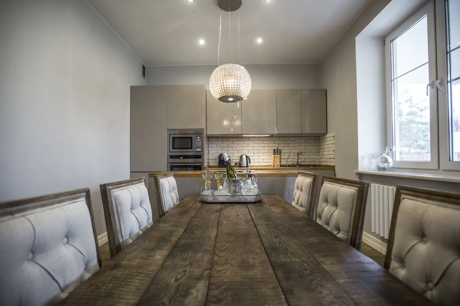 照片:现代风格厨房和餐厅,房屋,郊区,房屋和小屋,超过90平方米,Vera Savelyeva,'Kedry' K.P.,设计工作室'Elements of Style' – 我们网站上的照片