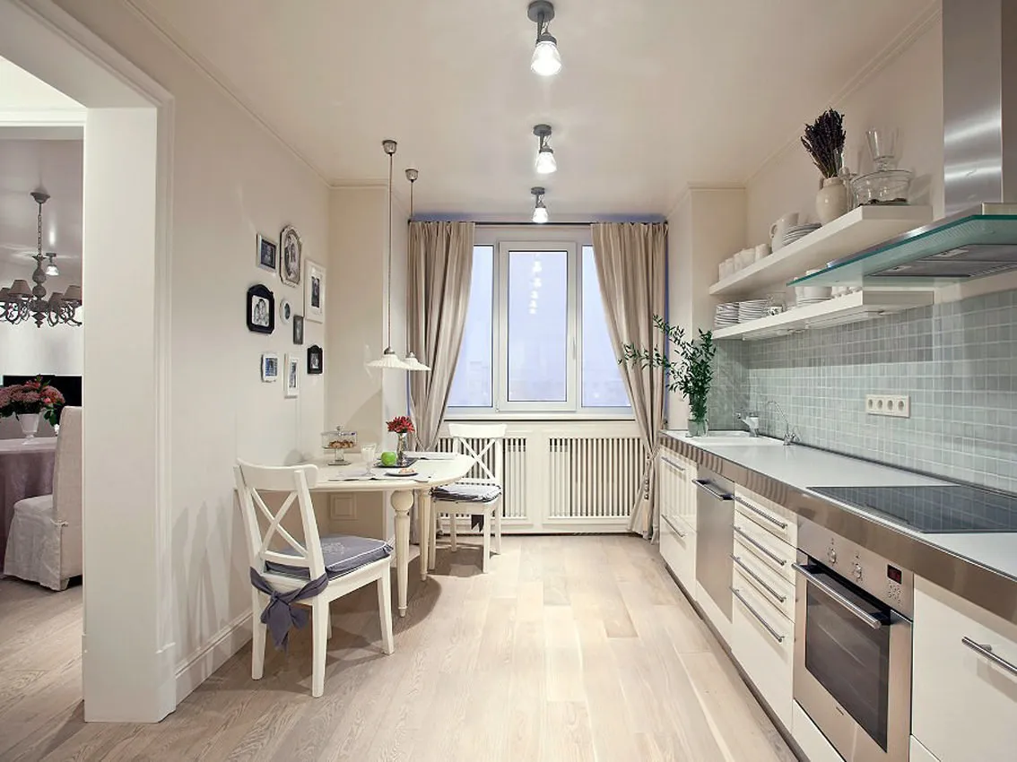 照片：现代风格厨房和餐厅，技巧——我们网站上的照片