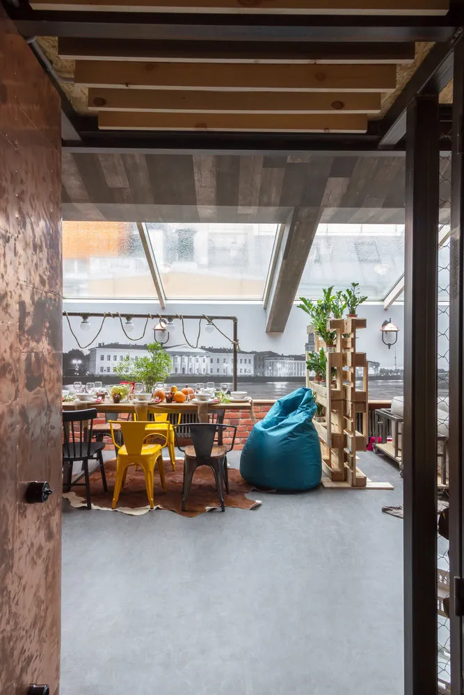 照片：loft风格厨房和餐厅，技巧——我们网站的照片