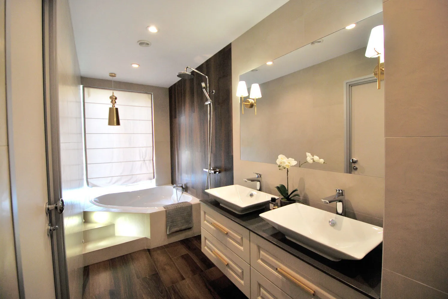 设计：MEDIANA Interiors Studio