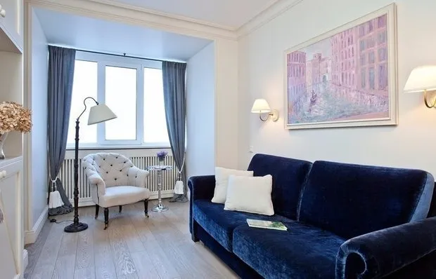 照片：经典风格客厅，阳台，建议，阳台，如何保温阳台，将阳台与客厅结合，将阳台与卧室结合，连接阳台，如何合法改造阳台，保温阳台，如何将阳台连接到公寓，温暖的阳台，连接阳台，专家建议，翻新百科全书，法律问题百科全书，室内设计百科全书，'Good'，瓦季斯拉夫·科西金 — 网站上的照片