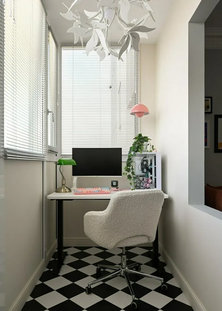 Zdjęcie: styl , Balkon, Interier pokoju, Projekt wnętrza, Porady, Remont balkonu, Jak zorganizować mały balkon, Budżetowe odświeżenie balkonu, Balkon miejski, Jak zorganizować balkon, Balkon w mieszkaniu, Jak zorganizować typowy balkon, Balkon w typowym mieszkaniu, Idei dekoracji balkonu, Jak udekorować balkon, Miejsce do pracy na balkonie, Jak zorganizować kabinet na balkonie, Jak zorganizować zamknięty balkon, Jak zrobić z balkonu pokój, Ciepły balkon, Kabinet na balkonie, Dekoracja balkonu, Piękny balkon, Jak zorganizować balkon, Idi dla balkonu, Jak udekorować mały balkon, Interier balkonu – zdjęcie na naszej stronie