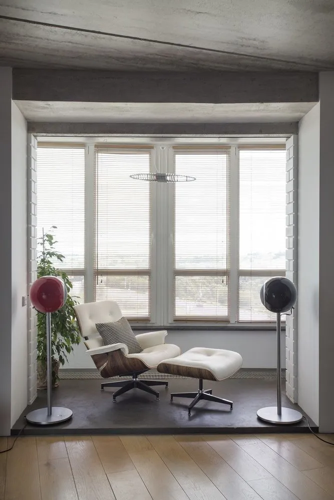 设计：谢尔盖·巴哈列夫