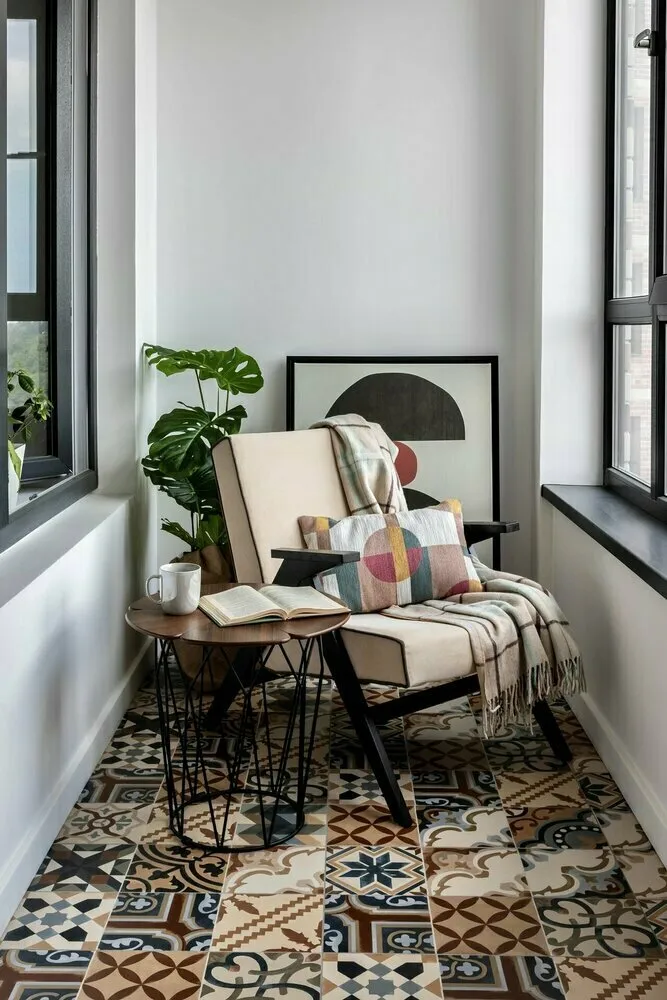 Фотография: в стиле , Балкон, Интерьер комнат, Дизайн интерьера, Советы, ремонт балкона, как обустроить маленький балкон, как обустроить балкон, балкон в квартире, обустроить типовой балкон, оформление балкона, обустроить балкон, интерьер балкона, уборка балкона – фото на нашем сайте