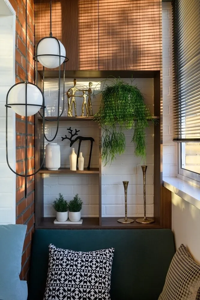 Design: D'Polly studio