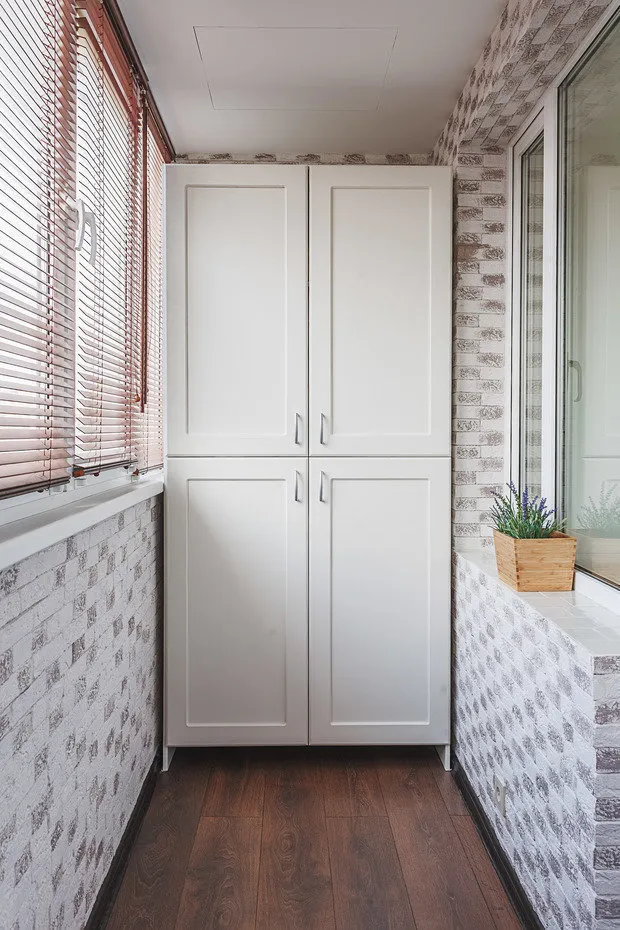 Design: Marina Sarkisyan