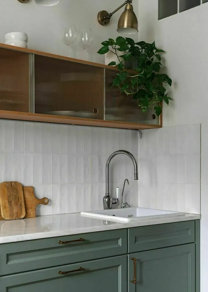 设计：维拉·科纳科娃