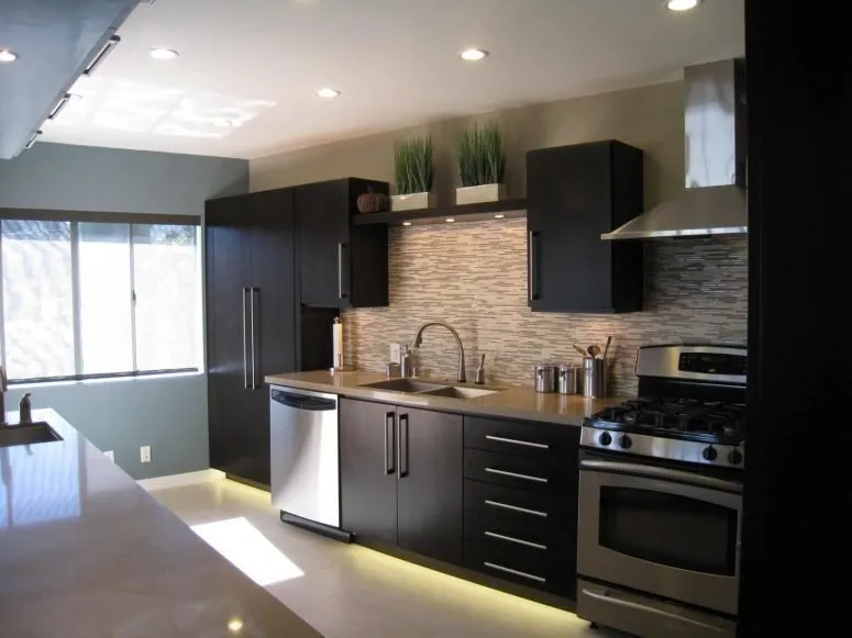 Foto: Küche und Esszimmer im modernen Stil, Tipps – Fotos auf unserer Website