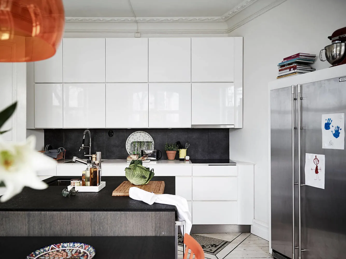 Foto: Küche und Esszimmer im modernen Stil, Tipps – Fotos auf unserer Website