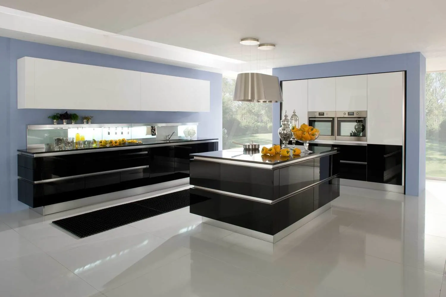 Foto: Küche und Esszimmer im High-Tech-Stil, Tipps – Fotos auf unserer Website