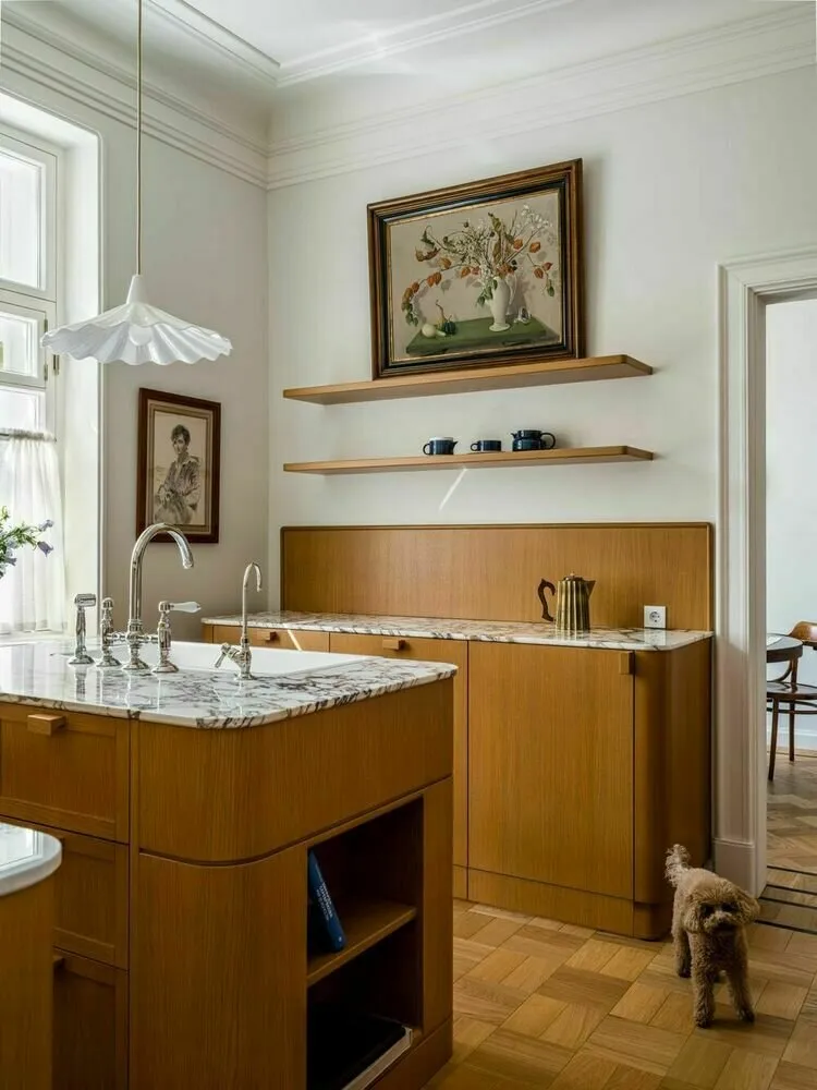 Design: Elena Uchayeva