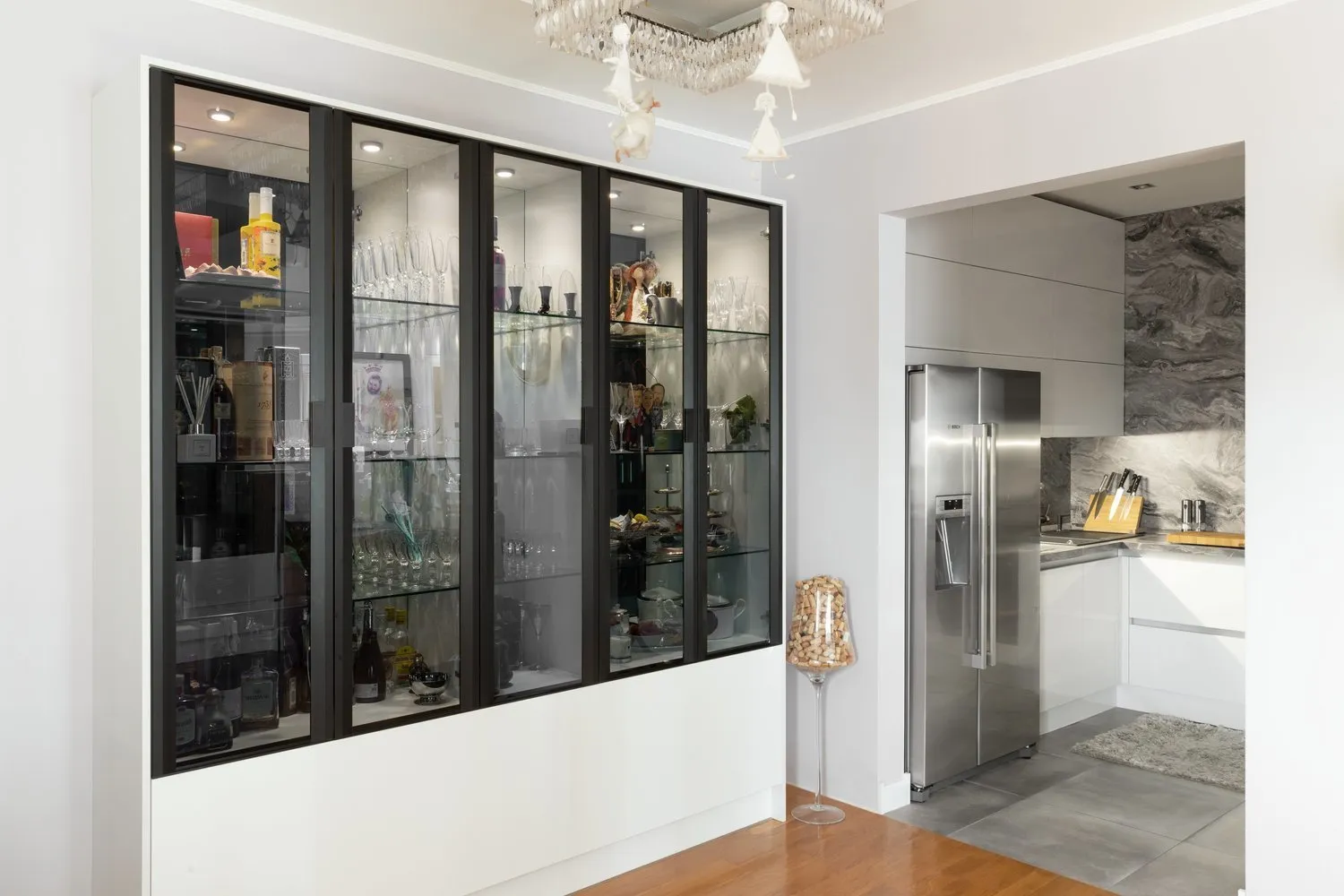 Фото: Кухня і столова в сучасному стилі, поради, Lorena – фото на нашому сайті