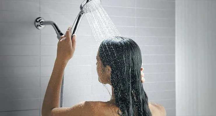 层流式淋浴头的淋浴