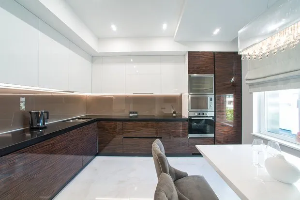 设计：Sergey Sarugin