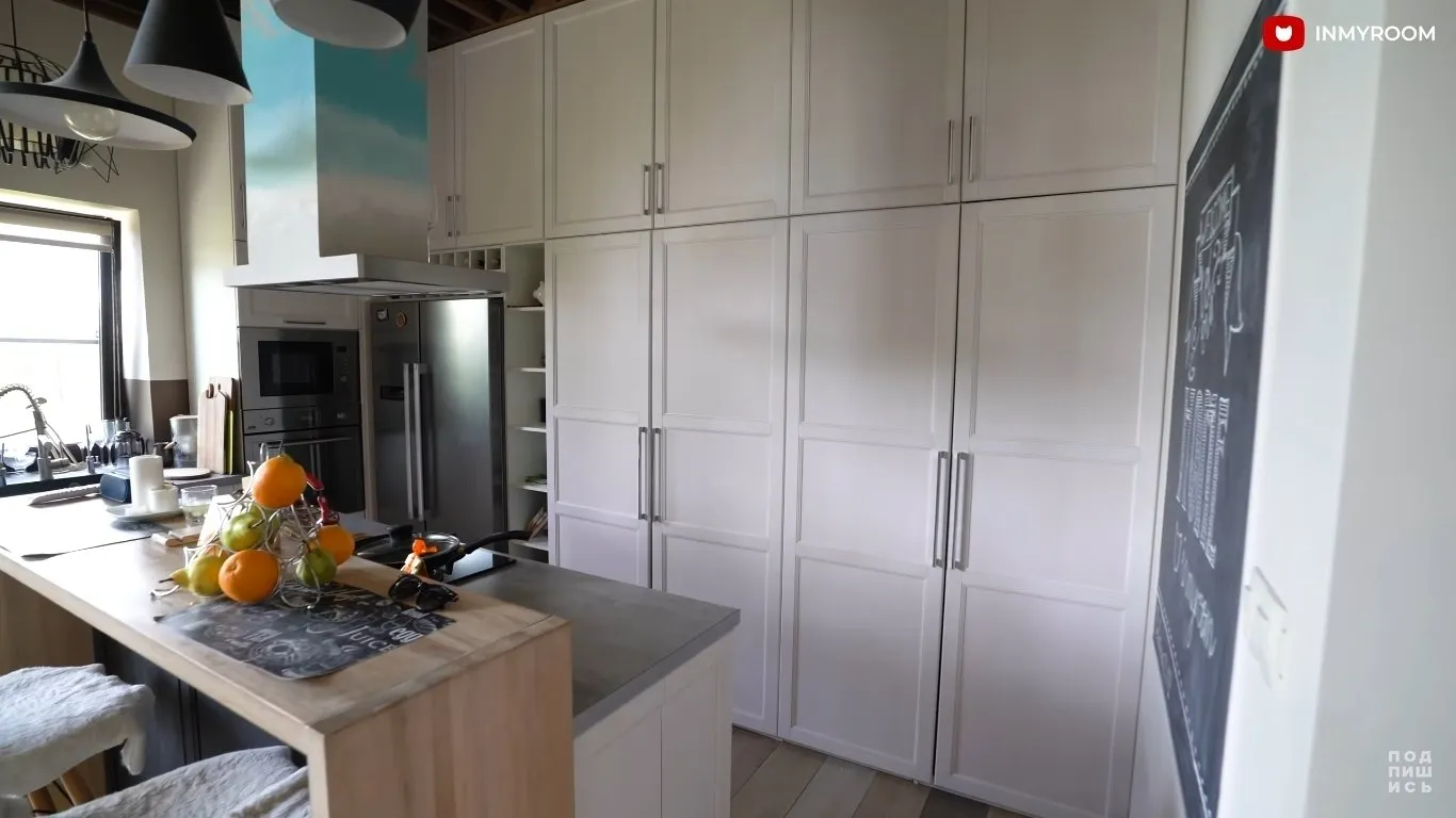 Foto: Eingang im Stil Eklectic, Küche und Esszimmer, Leitfaden – Fotos auf unserer Website