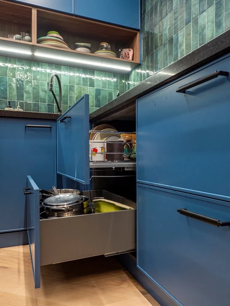 Foto: en estilo , Cocina y comedor, Moderno, Apartamento, Proyecto de la semana – fotos en nuestro sitio web