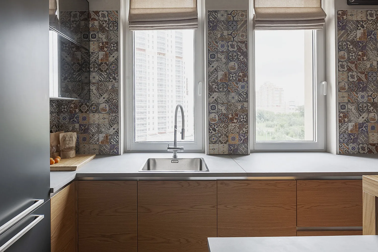 照片:极简风格厨房与餐厅,Miele,Gid,玛格丽特·舒特-利霍茨基,G7000,谁发明了厨房,法兰克福厨房——我们网站上的照片