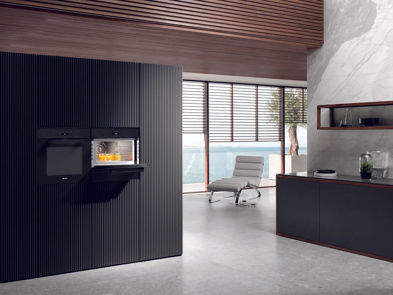 照片:现代风格厨房与餐厅,Miele,Gid,玛格丽特·舒特-利霍茨基,G7000,谁发明了厨房,法兰克福厨房——我们网站上的照片