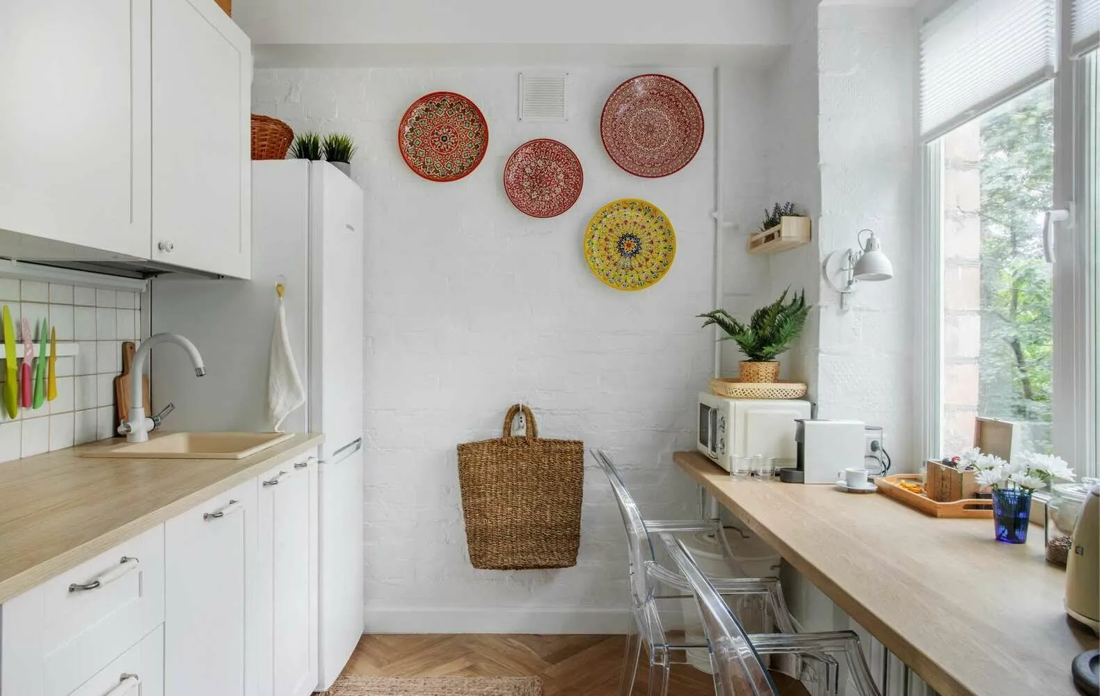 Foto: im Stil von, Küche und Esszimmer, Innenraumdesign, Renovierung, Küchenumbau, kleine Küche, Küche in Holzhäusern, Küche mit 6 Quadratmetern, Kücheninterior, Küche, Holzhäuser – Fotos auf unserer Website