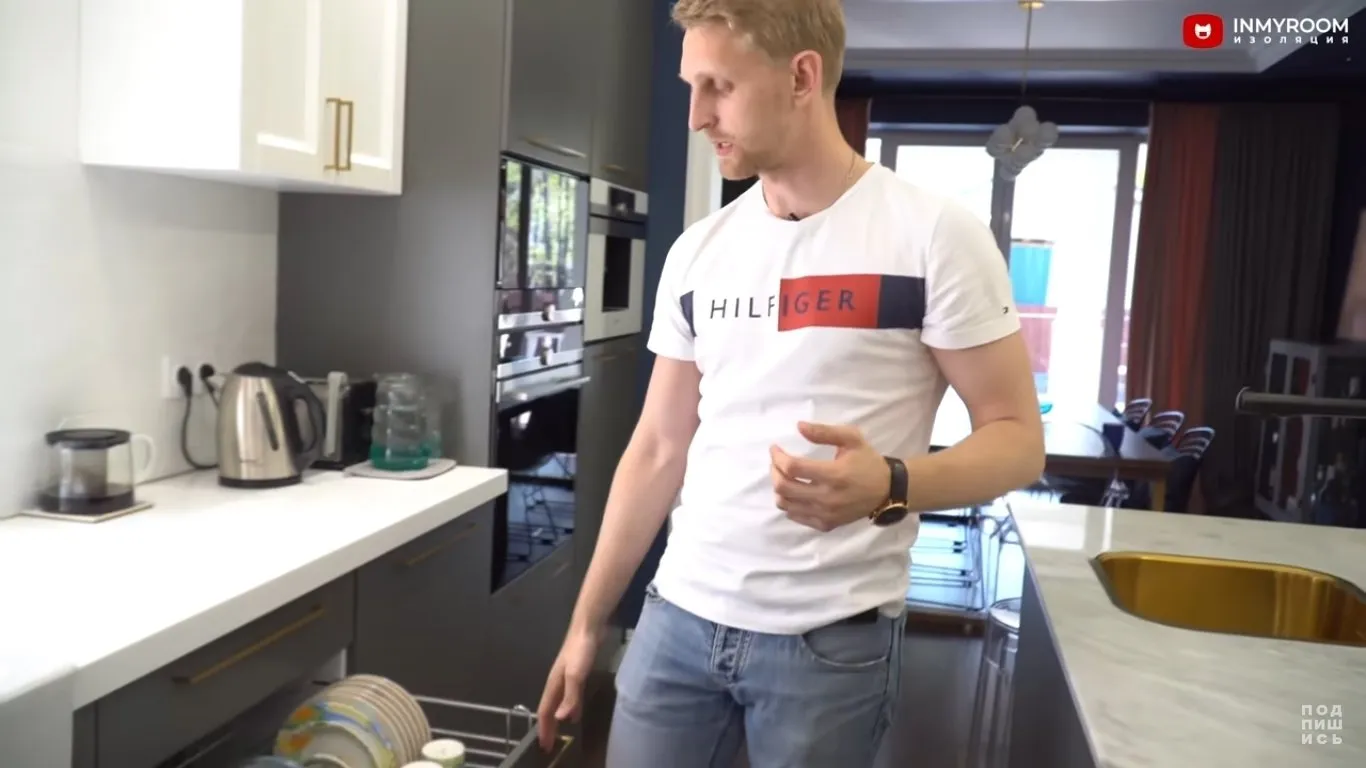 照片:现代儿童房、厨房与餐厅,技巧 – 我们网站上的照片