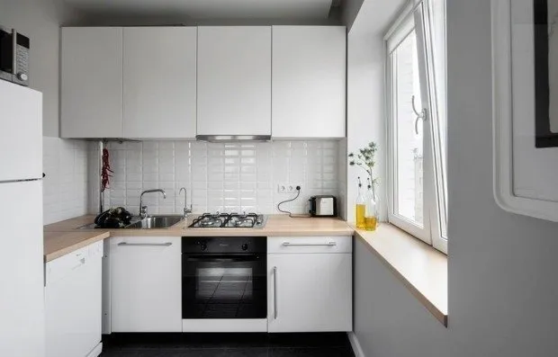 Дизайн: Михаил Тихонов