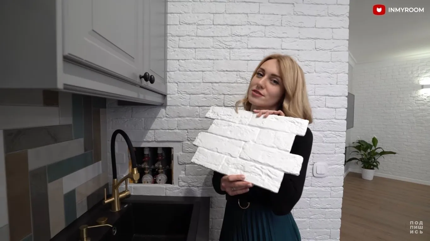 照片:现代门厅、厨房与餐厅,技巧 – 我们网站上的照片