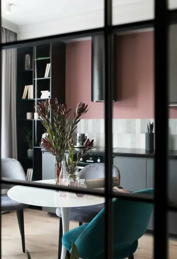 Дизайн: Ніна Іваненко