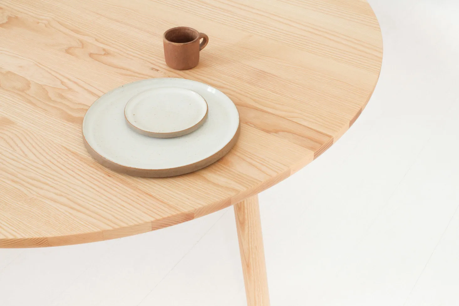 照片：极简风格厨房和餐厅，装饰与DIY，厨房翻新前后对比 – 我们网站上的照片