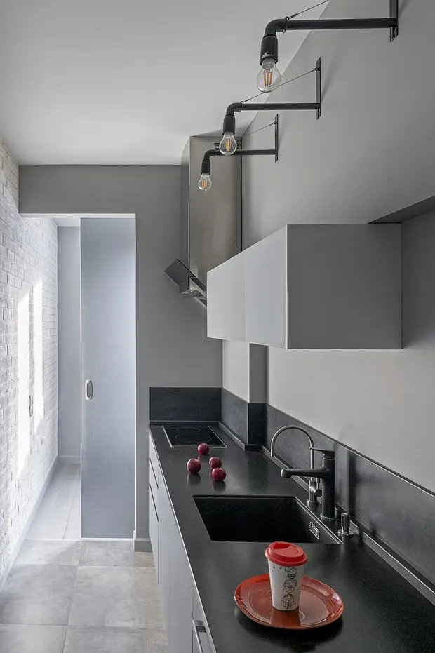 Photo: Kitchen and dining room in Minimalist style, Guide — photo on our site