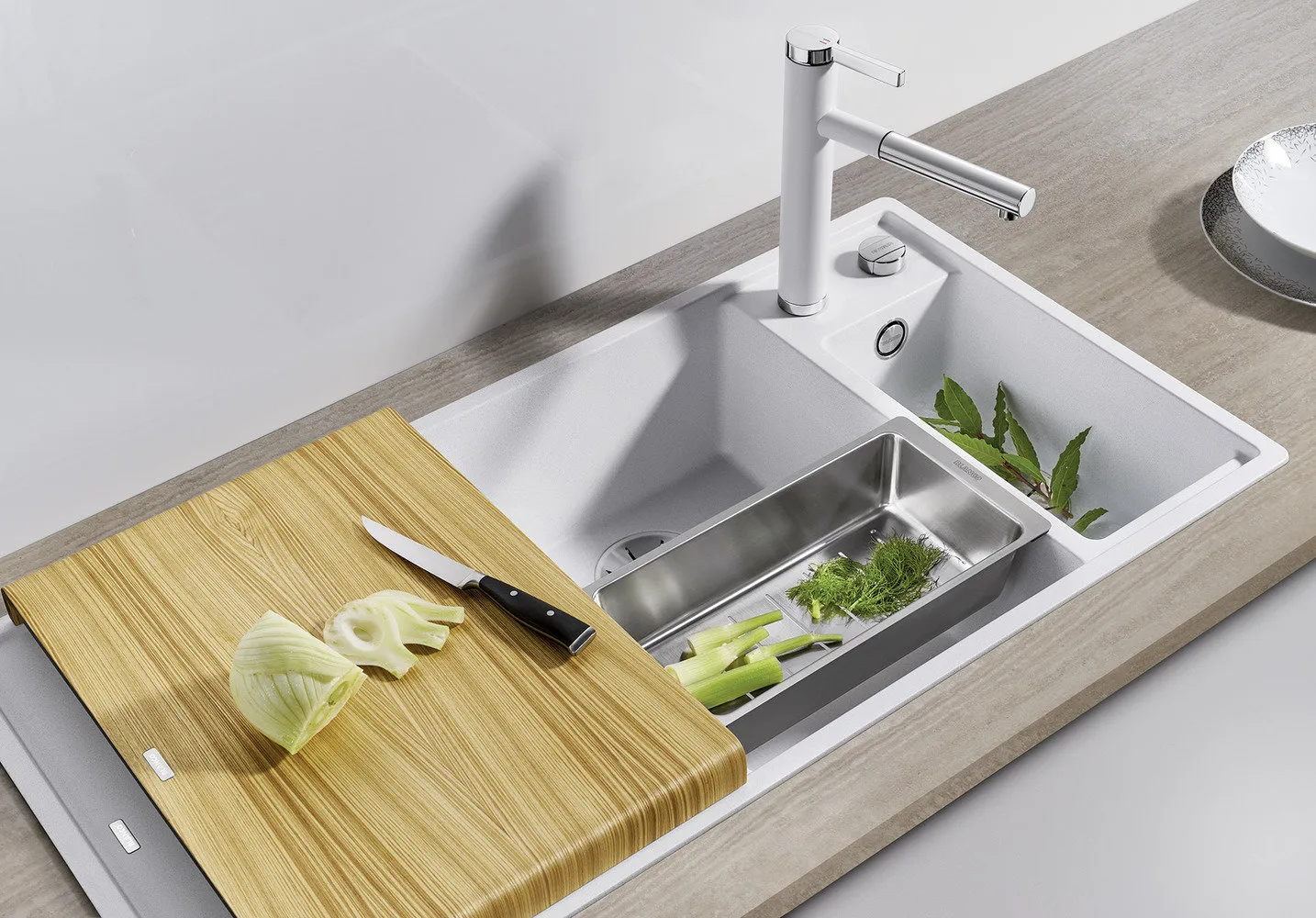 照片：厨房和餐厅，技巧，BLANCO，水槽，方便的水槽，厨房水槽，如何为厨房选择水槽，小厨房水槽——我们网站上的照片