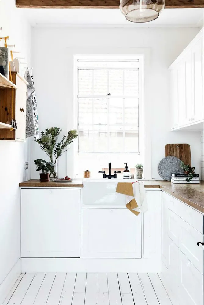 照片：生态风格厨房与餐厅，翻新项目，博世，完成效果——我们网站上的照片