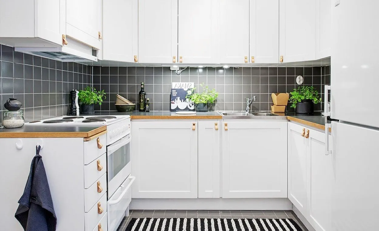 照片:北欧风格厨房与餐厅,技巧 – 我们网站上的照片