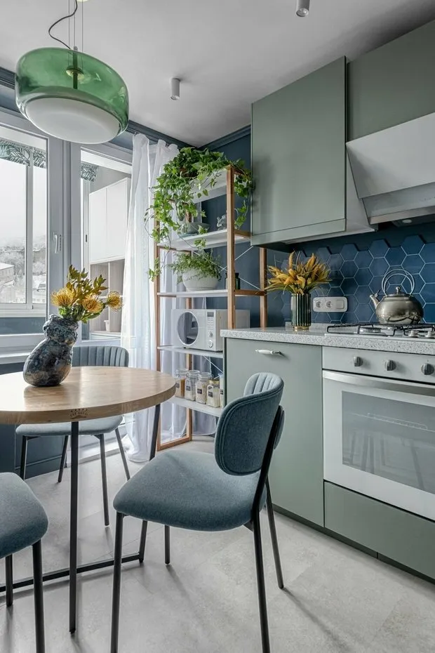 Diseño: Irina Akhatova