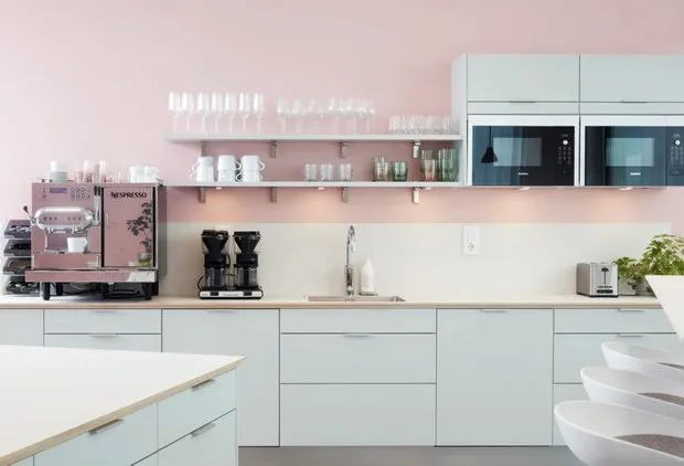 照片:北欧风格厨房与餐厅,技巧,Yucubedesign,朱莉亚·埃尔马科娃 – 网站上的照片