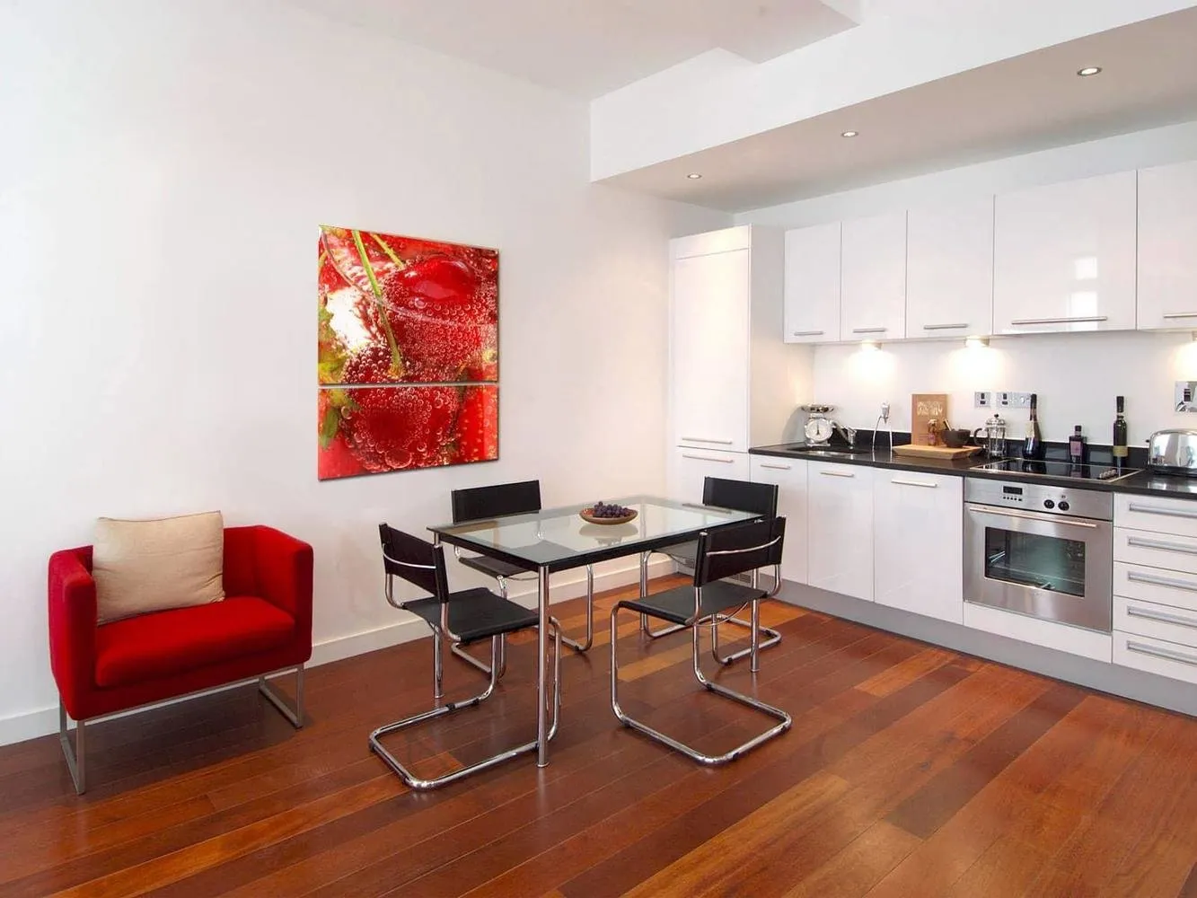 Фотография: Кухня и столовая в стиле Современный, Советы – фото на нашем сайте