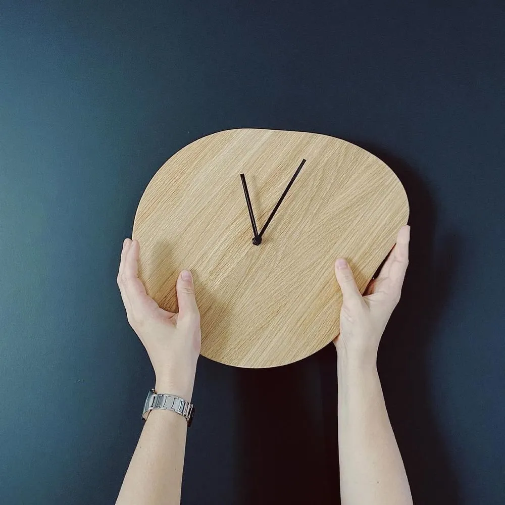 Foto: Balcón en estilo Moderno, Cocina y comedor, Remodelación práctica, cocina negra – fotos en nuestro sitio web