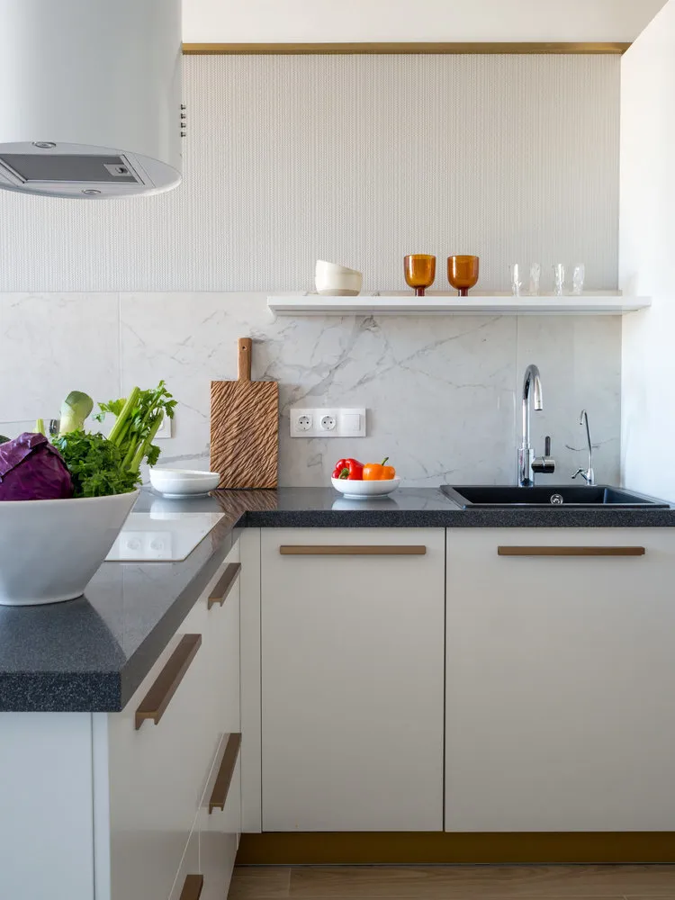 Фотографія:  у стилі , Кухня і столова, Гід, Дина Салахова, біла кухня, Buro Brainstorm, Бюро Home Emotions, Bobo.space, Анастасія Заркуа, Анна Чеснокова, Наталія Вершиніна, Сергій Грабіня – фото на нашому сайті